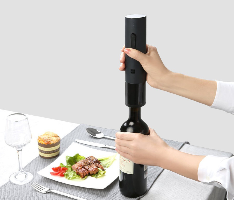 Штопор электрический HuoHou HU0027 Electric Wine Bottle Opener Черный Штопор электрический HuoHou HU0027 Electric Wine Bottle Opener Черный