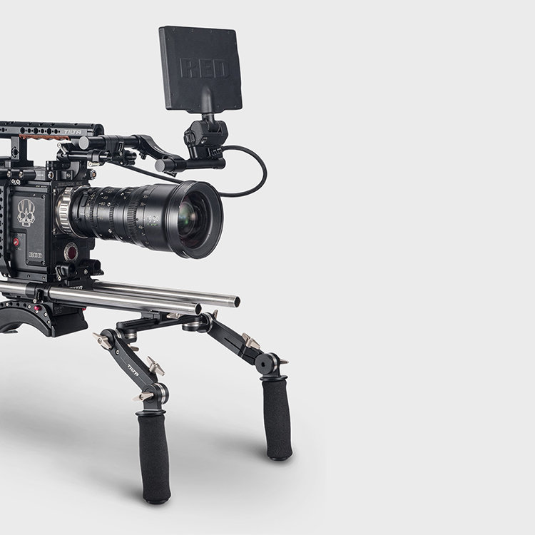 Плечевой упор с двуручным хватом Tilta 15mm dovetail shoulder mount system (new version) Плечевой упор с двуручным хватом Tilta 15mm dovetail shoulder mount system (new version)