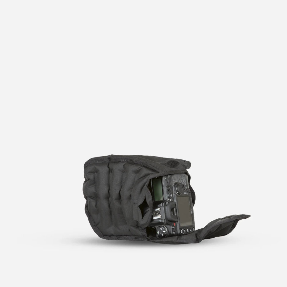 Надувной чехол для камеры WANDRD Inflatable Camera Cube Надувной чехол для камеры WANDRD Inflatable Camera Cube