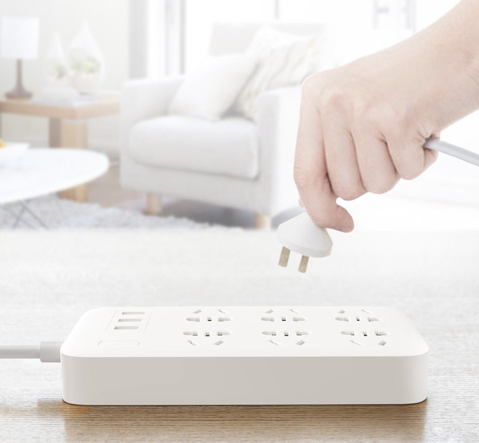 Сетевой фильтр Xiaomi 6 розеток 3 USB Белый Сетевой фильтр Xiaomi 6 розеток 3 USB Белый