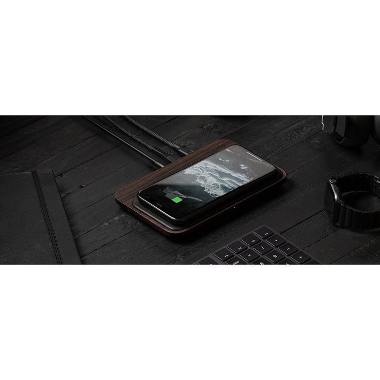 Хаб с беспроводной зарядкой Nomad Base Station Дерево Хаб с беспроводной зарядкой Nomad Base Station Дерево