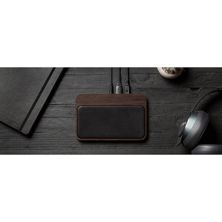 Хаб с беспроводной зарядкой Nomad Base Station Дерево Хаб с беспроводной зарядкой Nomad Base Station Дерево