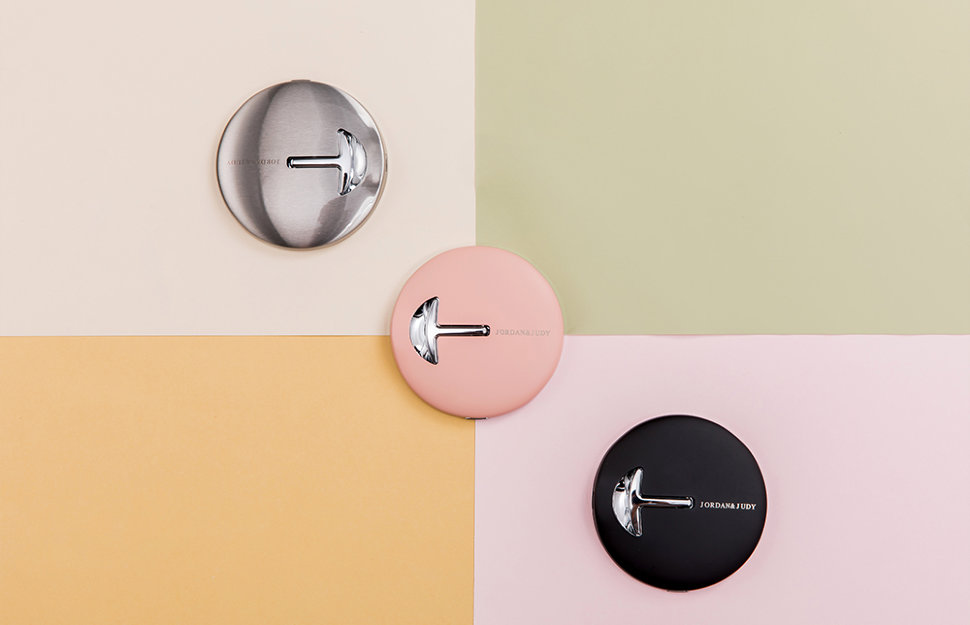 Зеркало косметическое настольное Jordan & Judy LED Makeup Mirror Черное Зеркало косметическое настольное Jordan & Judy LED Makeup Mirror Черное