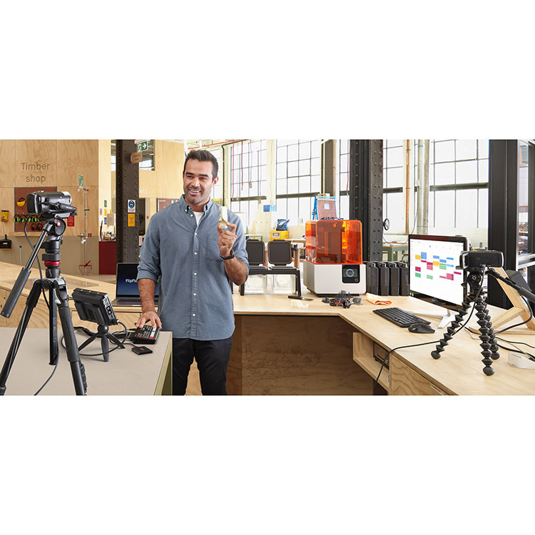 Видеомикшер Blackmagic ATEM Mini Extreme ISO Видеомикшер Blackmagic ATEM Mini Extreme ISO