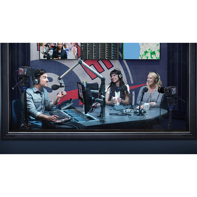 Видеомикшер Blackmagic ATEM Mini Extreme ISO Видеомикшер Blackmagic ATEM Mini Extreme ISO