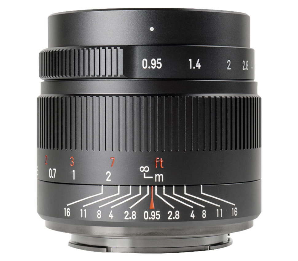 Объектив 7artisans 35mm F0.95 E-mount Объектив 7artisans 35mm F0.95 E-mount