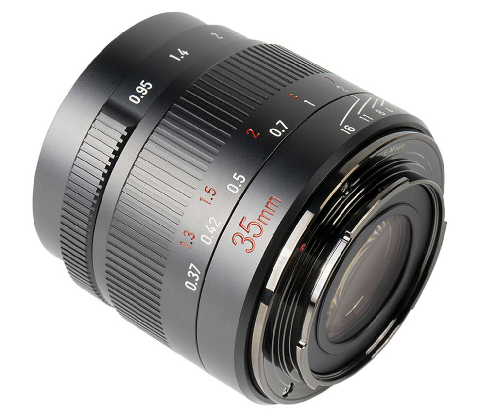Объектив 7artisans 35mm F0.95 E-mount Объектив 7artisans 35mm F0.95 E-mount