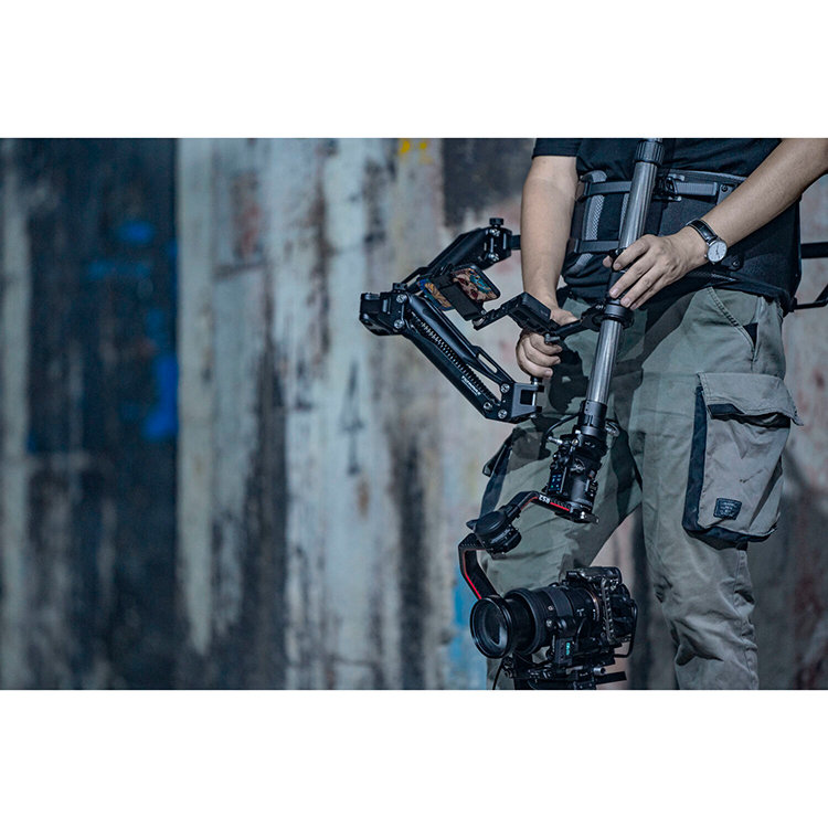 Система поддержки Tilta Float System для DJI RS2/RS3 PRO (V-Mount) Система поддержки Tilta Float System для DJI RS2/RS3 PRO (V-Mount)