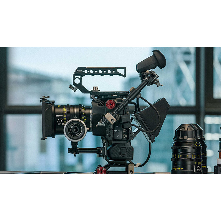 Клетка Tilta Basic kit для BMPCC 6K Pro Чёрная Клетка Tilta Basic kit для BMPCC 6K Pro Чёрная