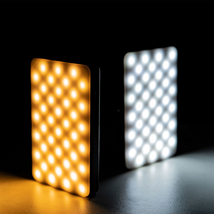 Осветитель Ulanzi VL120 RGB Осветитель Ulanzi VL120 RGB