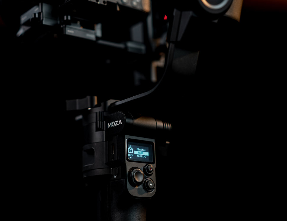 Стабилизатор MOZA AirCross 3 Стабилизатор MOZA AirCross 3