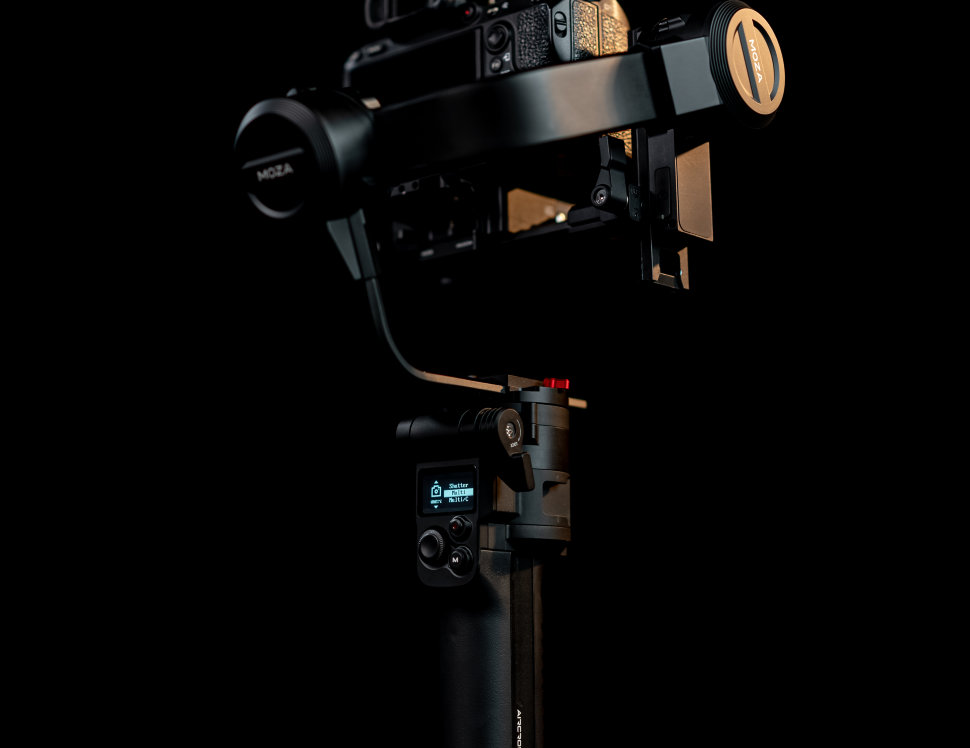 Стабилизатор MOZA AirCross 3 Стабилизатор MOZA AirCross 3