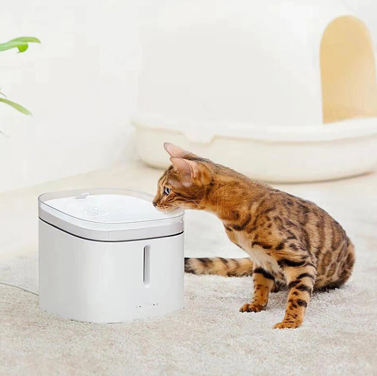 Умная автопоилка для животных Xiaomi Mijia Smart Pet Water Dispenser Умная автопоилка для животных Xiaomi Mijia Smart Pet Water Dispenser