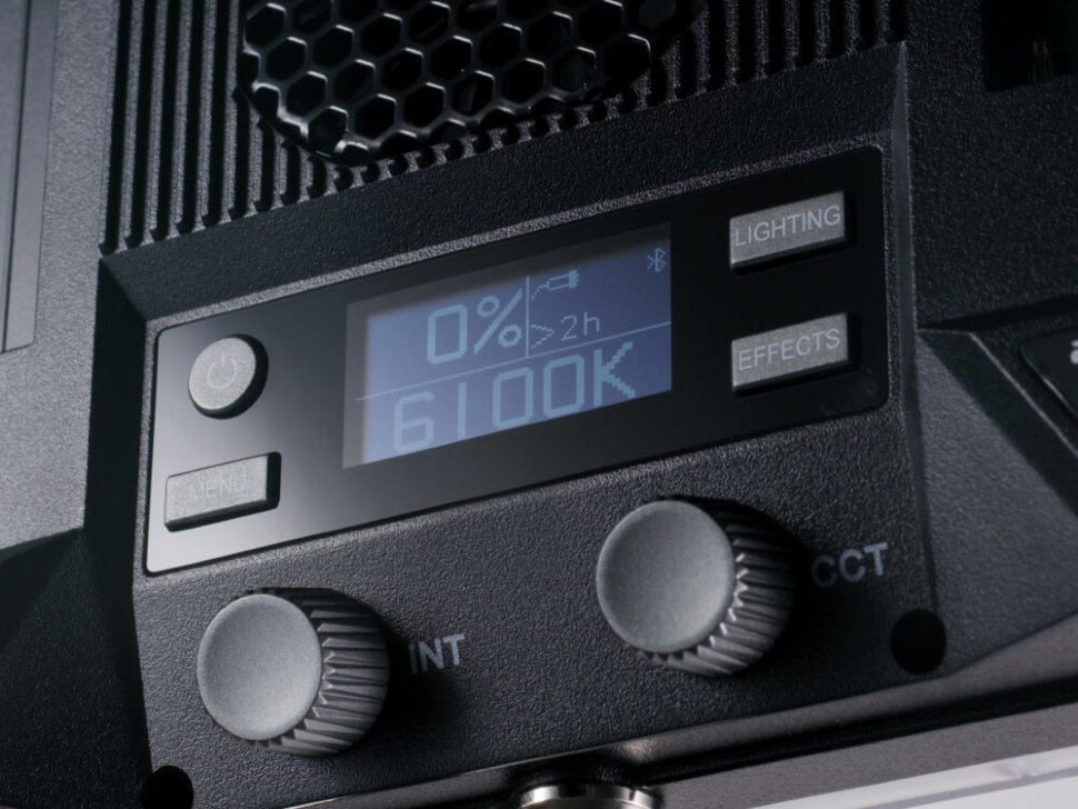 Осветитель amaran P60X Осветитель amaran P60X