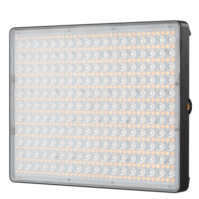 Осветитель amaran P60C RGBWW