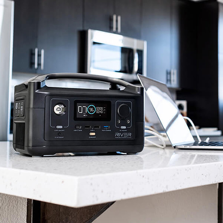 Портативная зарядная станция EcoFlow RIVER 288Втч RU Портативная зарядная станция EcoFlow RIVER 288Втч RU