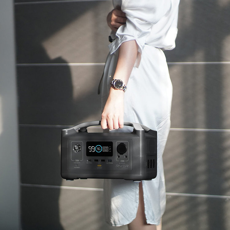 Портативная зарядная станция EcoFlow RIVER 288Втч RU Портативная зарядная станция EcoFlow RIVER 288Втч RU