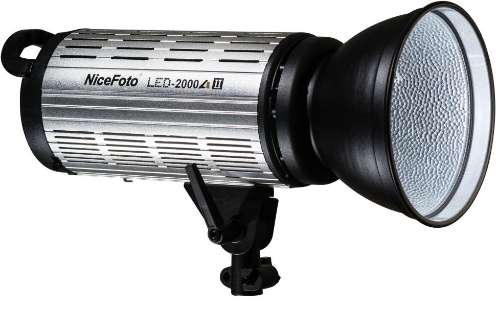 Осветитель Nicefoto LED-2000A II Осветитель Nicefoto LED-2000A II