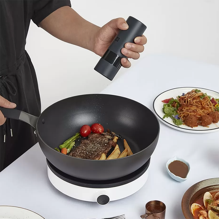 Электрическая мельница HuoHou HU0200 Electric Grinder Rechargeable Чёрная Электрическая мельница HuoHou HU0200 Electric Grinder Rechargeable Чёрная