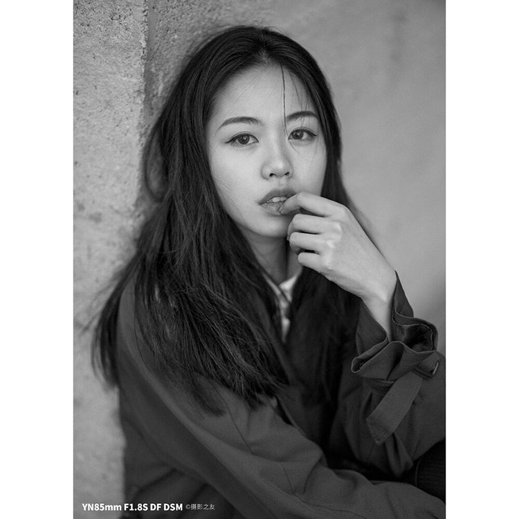 Объектив Yongnuo YnLens 85mm F1.8S DF DSM E-mount Объектив Yongnuo YnLens 85mm F1.8S DF DSM E-mount