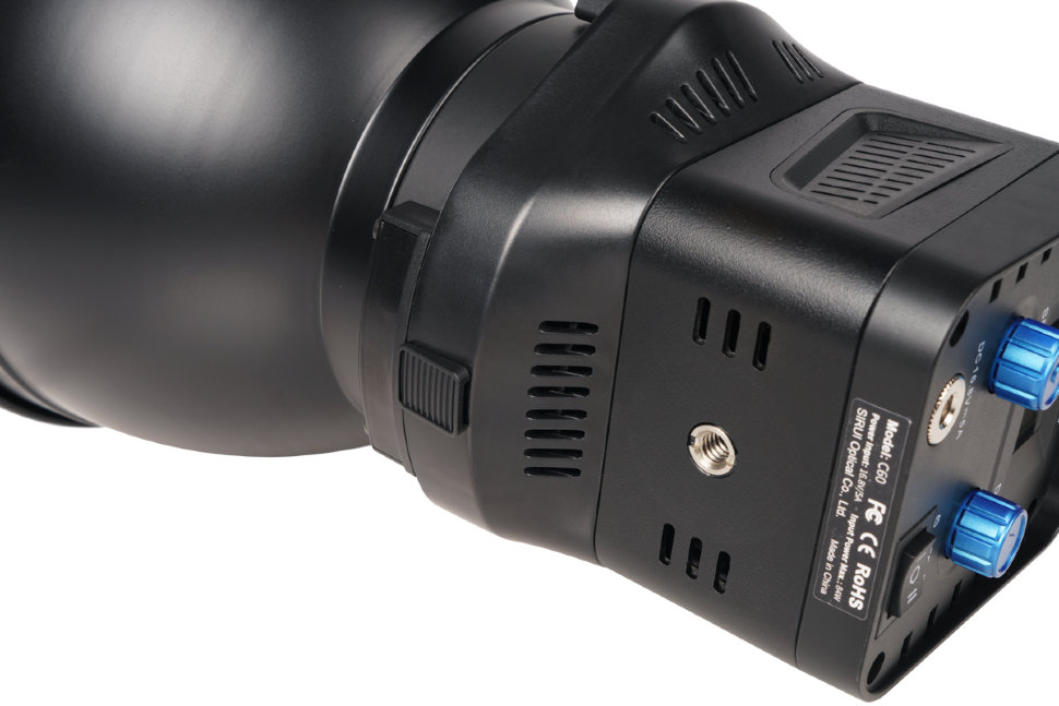 Осветитель Sirui C60 Осветитель Sirui C60