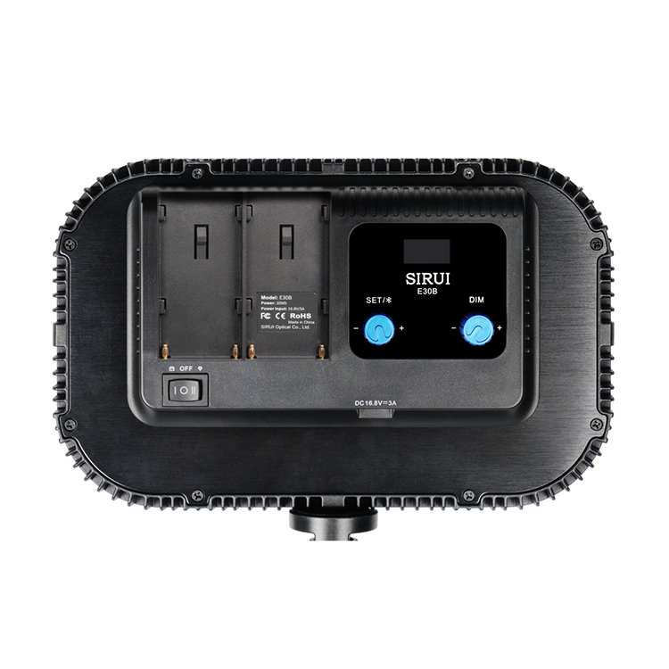 Осветитель Sirui E30B Осветитель Sirui E30B