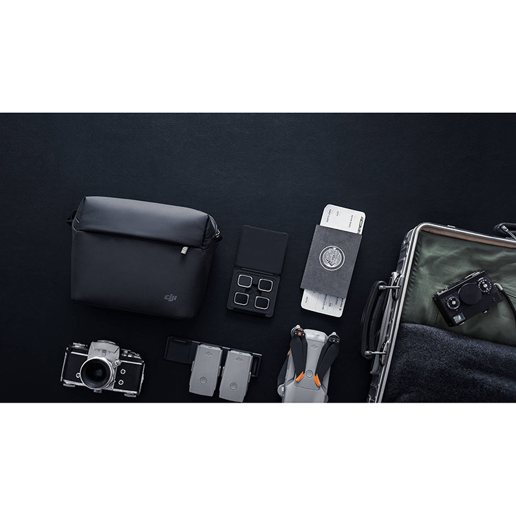 Квадрокоптер DJI Air 2S Fly More Combo Квадрокоптер DJI Air 2S Fly More Combo