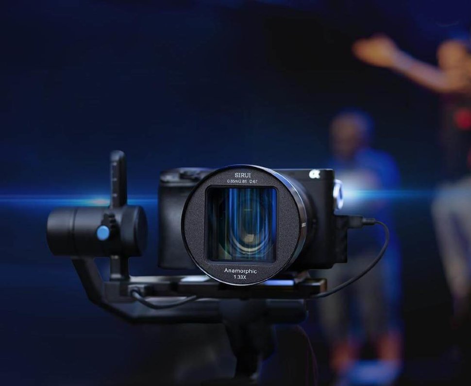 Объектив Sirui 50mm f1.8 Anamorphic L-mount Объектив Sirui 50mm f1.8 Anamorphic L-mount
