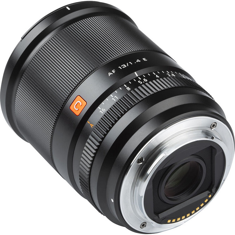 Объектив Viltrox AF 13mm F1.4 E-mount Объектив Viltrox AF 13mm F1.4 E-mount