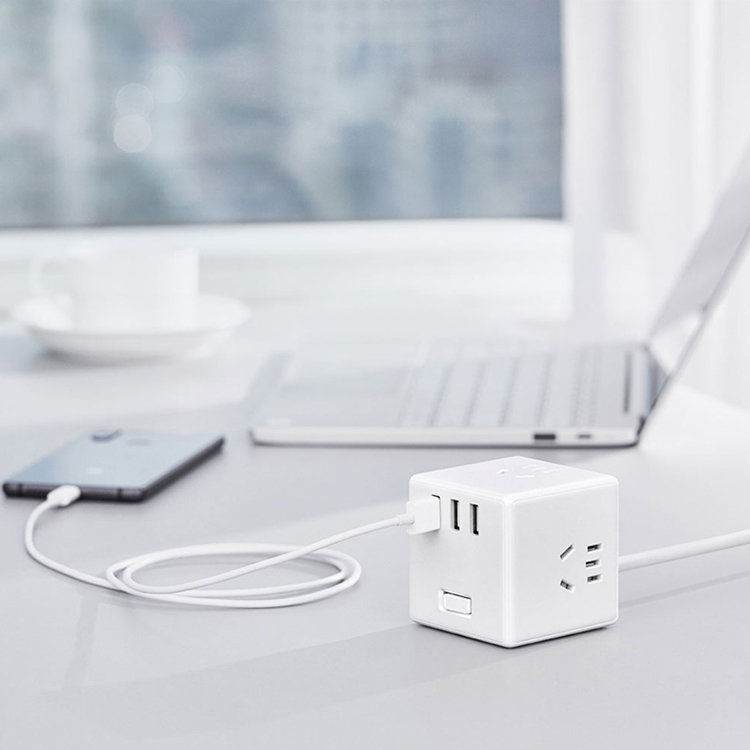 Разветвитель Xiaomi Mijia Rubiks Cube Converter Wired Edition Разветвитель Xiaomi Mijia Rubiks Cube Converter Wired Edition