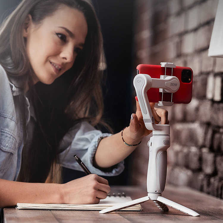 Стабилизатор Zhiyun SMOOTH-Q4 Стабилизатор Zhiyun SMOOTH-Q4