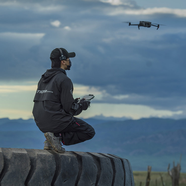 Куртка Tilta Air Windbreaker XXL Чёрная Куртка Tilta Air Windbreaker XXL Чёрная