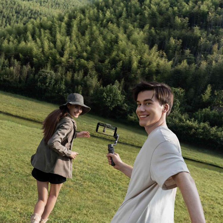 Стабилизатор DJI Osmo Mobile 6 Чёрный Стабилизатор DJI Osmo Mobile 6 Чёрный