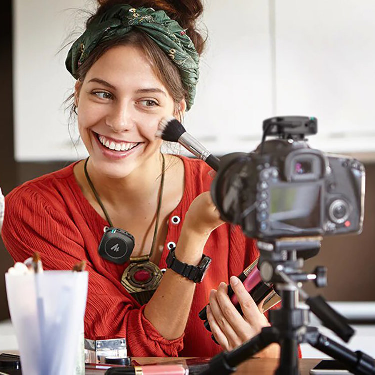 Радиосистема Maono AU-WM820 A1 Радиосистема Maono AU-WM820 A1