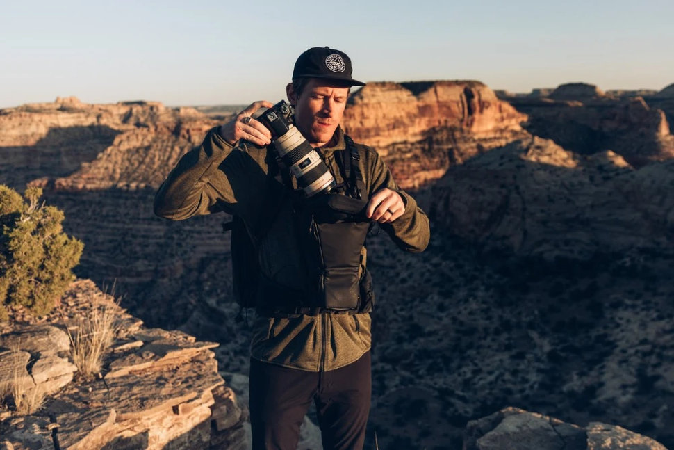 Чехол WANDRD Route Camera Chest Pack Бежевый Чехол WANDRD Route Camera Chest Pack Бежевый