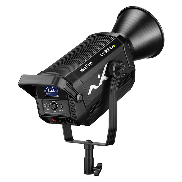 Осветитель NiceFoto LV-6000A Осветитель NiceFoto LV-6000A