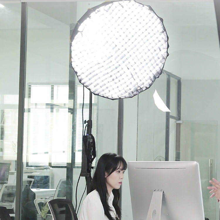 Осветитель NiceFoto LV-6000A Осветитель NiceFoto LV-6000A