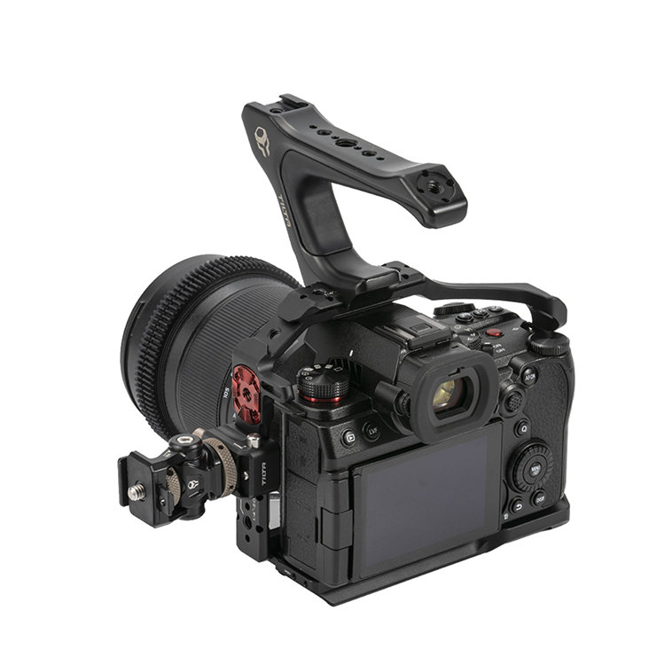 Крепление Tilta NATO - Cold Shoe Чёрное Крепление Tilta NATO - Cold Shoe Чёрное