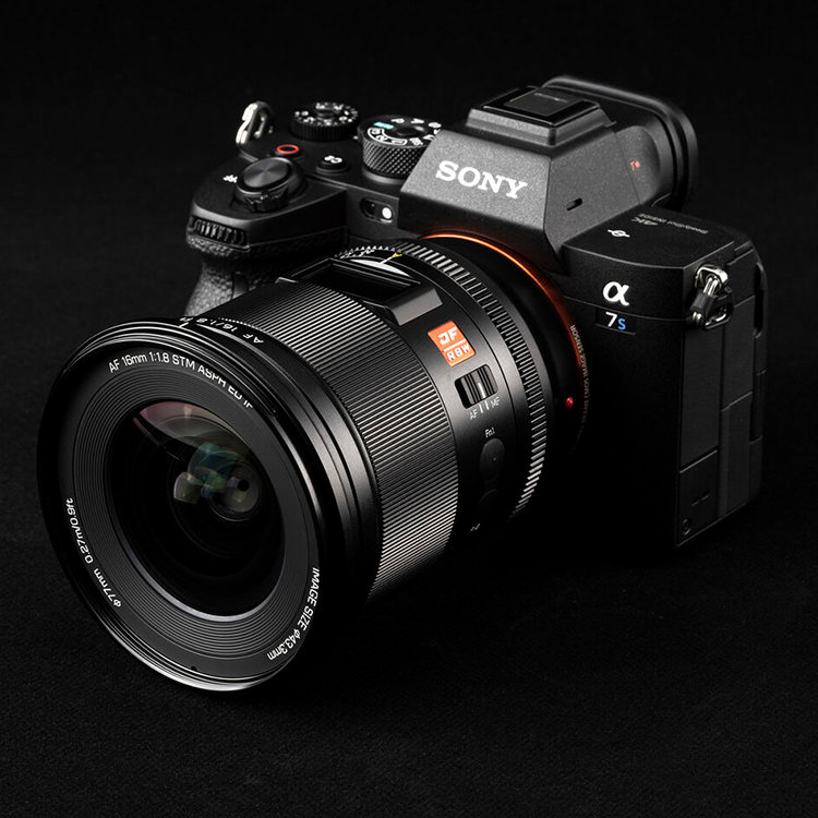 Объектив Viltrox AF 16mm F1.8 E-mount Объектив Viltrox AF 16mm F1.8 E-mount