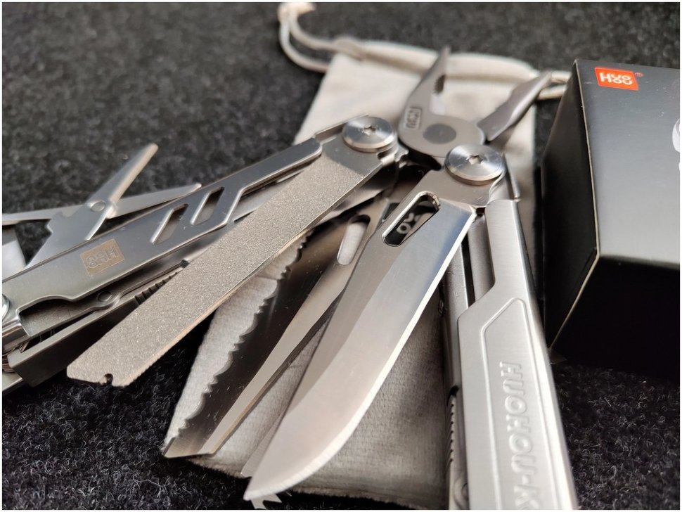 Мультитул HuoHou HU0191 K30 Pro Мультитул HuoHou HU0191 K30 Pro