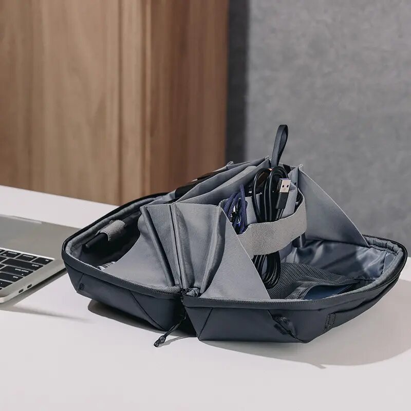 Сумка Ulanzi TRAKER Tech Pouch Mini 2L Сумка Ulanzi TRAKER Tech Pouch Mini 2L