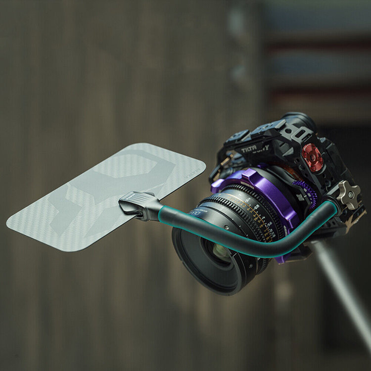 Козырек на гибком креплении Tilta Adjustable Top Flag Чёрный Козырек на гибком креплении Tilta Adjustable Top Flag Чёрный