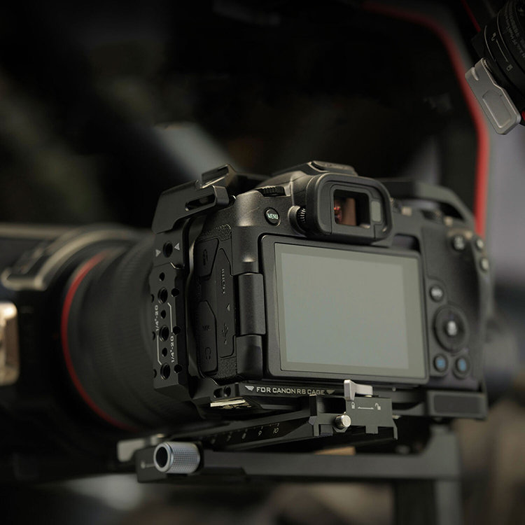 Клетка Tilta Lightweight Kit для Canon R8 Чёрная Клетка Tilta Lightweight Kit для Canon R8 Чёрная