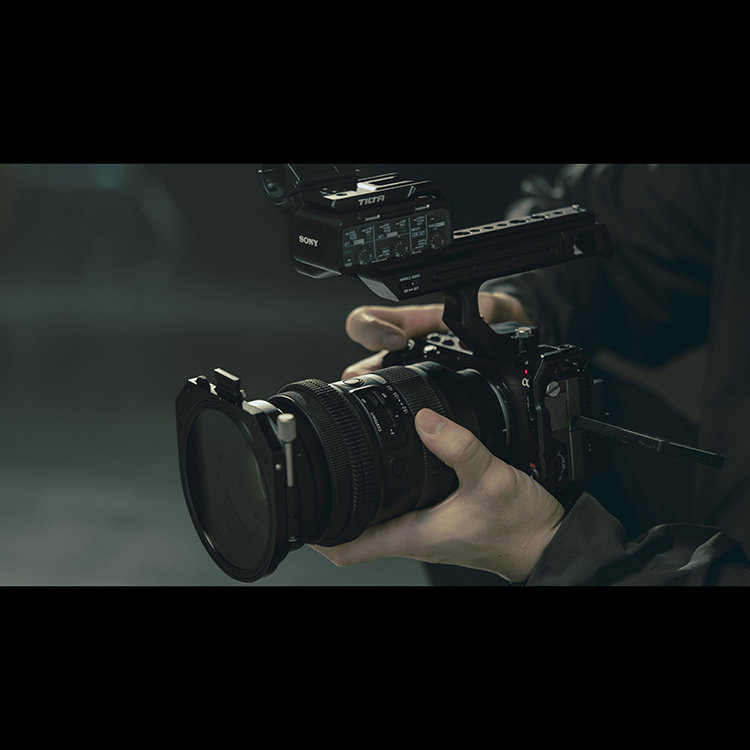 Клетка Tilta V2 Lightweight Kit для Sony FX3/FX30 Серая Клетка Tilta V2 Lightweight Kit для Sony FX3/FX30 Серая