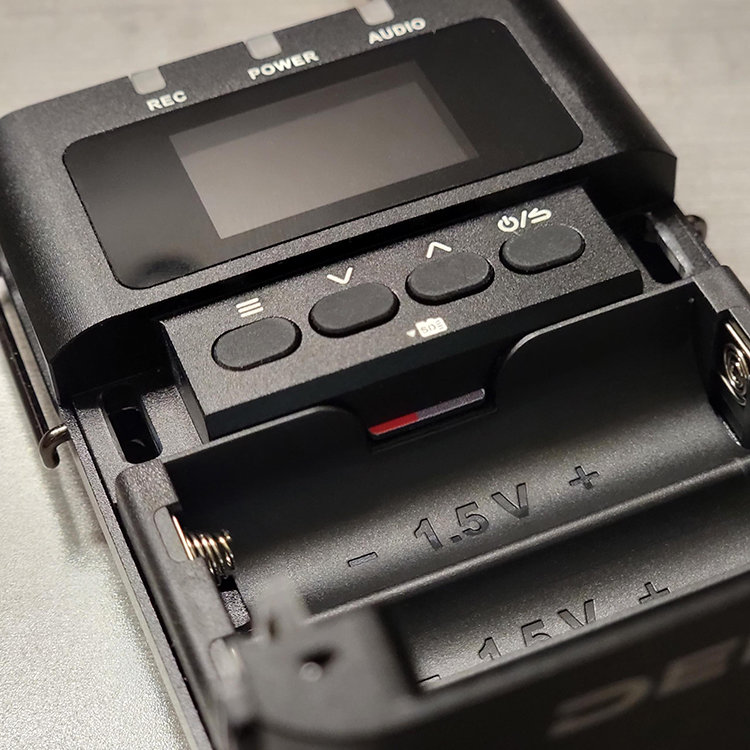 Приёмник Deity THEOS D2RX Приёмник Deity THEOS D2RX