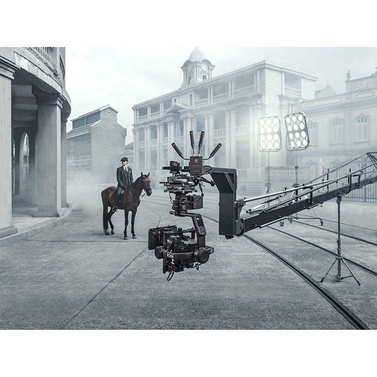 Видеосендер DJI Transmission (Standard Combo) Видеосендер DJI Transmission (Standard Combo)