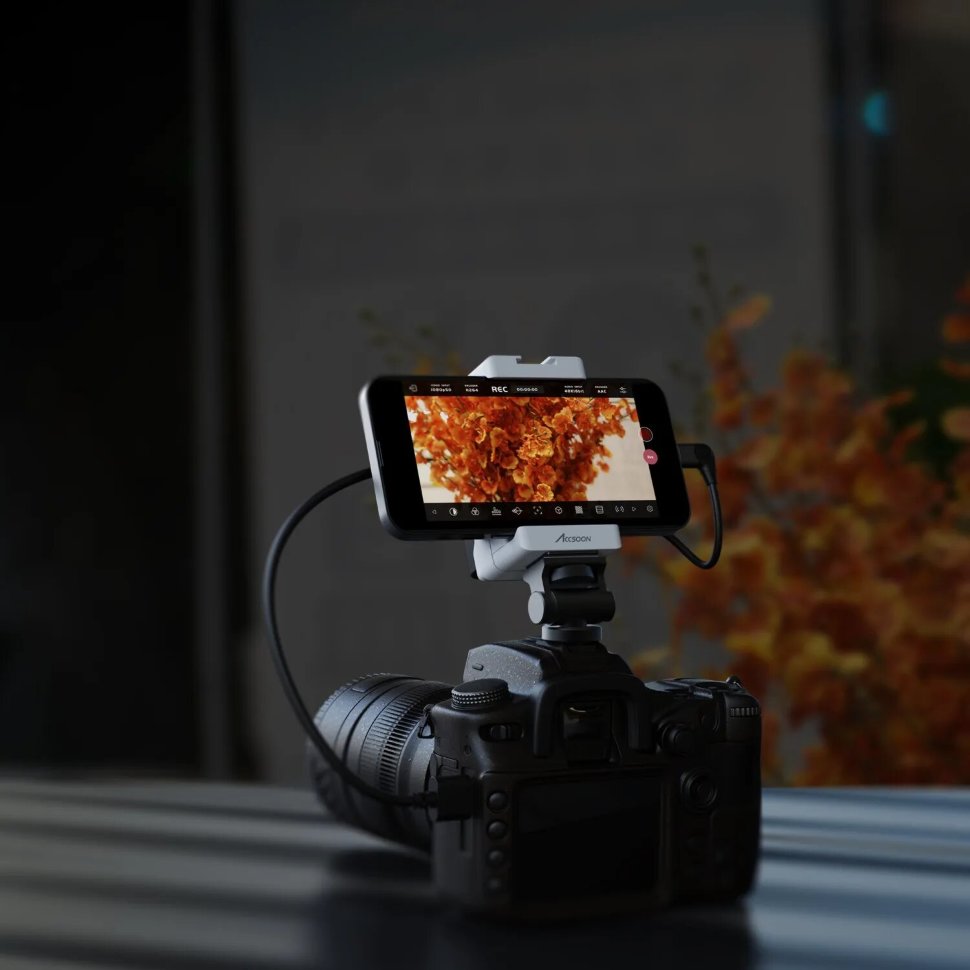 Беспроводной видеопередатчик Accsoon SeeMo UIT02 Чёрный Беспроводной видеопередатчик Accsoon SeeMo UIT02 Чёрный