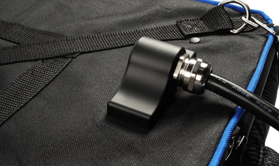 Осветитель Sirui A200R-L (+ кабель 3м) Осветитель Sirui A200R-L (+ кабель 3м)