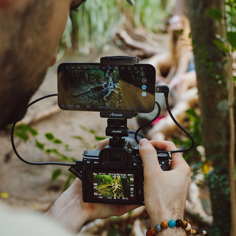 Беспроводной видеопередатчик Accsoon SeeMo 4K (iOs) Беспроводной видеопередатчик Accsoon SeeMo 4K (iOs)