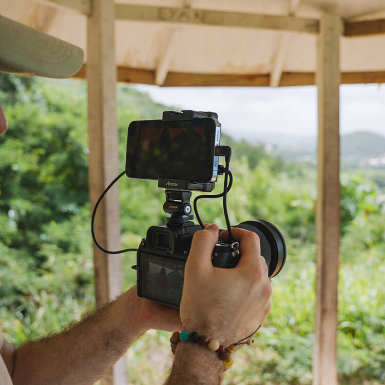 Беспроводной видеопередатчик Accsoon SeeMo 4K (iOs) Беспроводной видеопередатчик Accsoon SeeMo 4K (iOs)